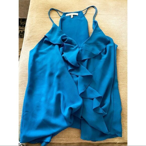 ✨ DRAPED RUFFLE BLOUSE ✨ - Picture 2 of 4